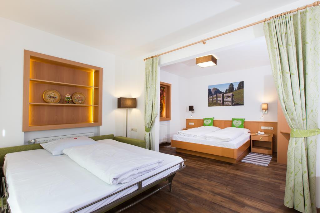 Hotel Gasthof Weiherbad Villabassa Esterno foto