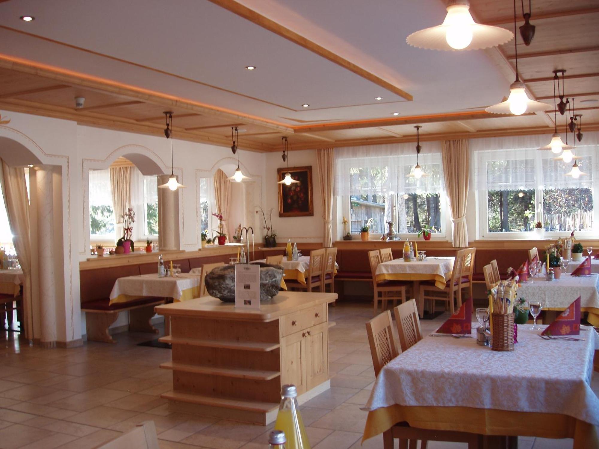 Hotel Gasthof Weiherbad Villabassa Esterno foto